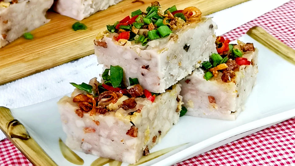 Taro cake featured image
