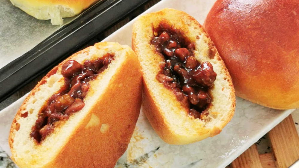 Baked char siu bao featured image