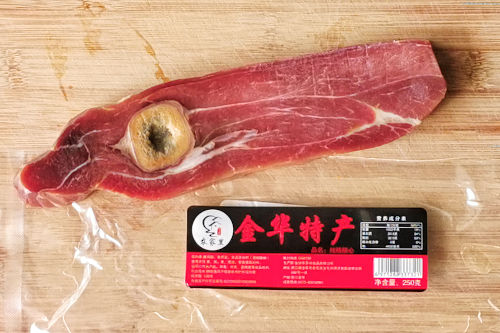 Jinhua ham is the specialty Chinese ham that originated from the city of Jinhua (also romanized as Kinhwa), located in the center of Zhejiang province in eastern China. It is a type of dry-cured ham which is very salty with an intense bacony taste. Jinhua ham may not be available at some places, and the Smithfield ham or bacon is the closest substitute.