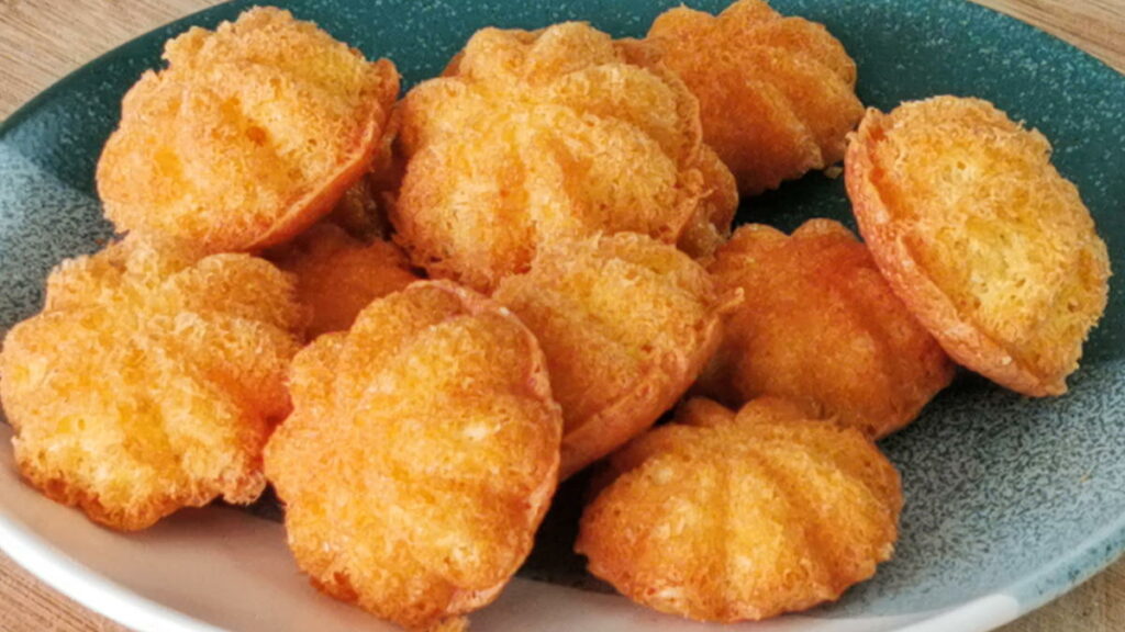 kuih bahulu featured image