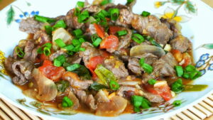 Beef and tomato stir-fry featured image