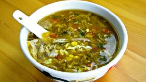 Hot and sour chicken soup featurered image