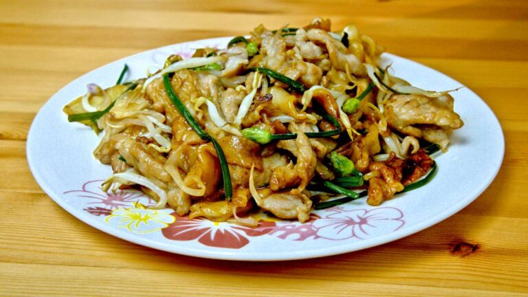 Beef Hor Fun recipe featured image