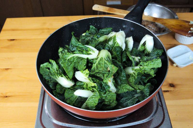 Stir fry the bok choy