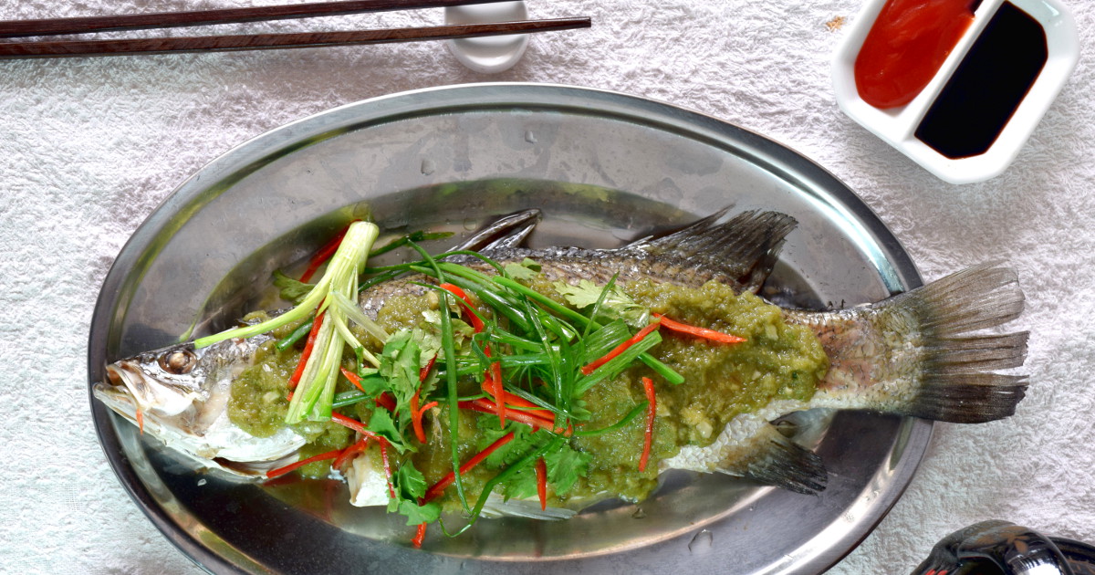 Chinese steamed fish that absolutely blow your mind (How to prepare)
