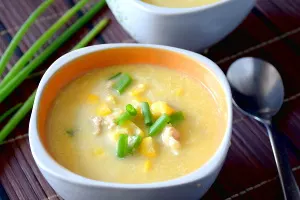 Chicken and corn soup (easy Chinese recipe)