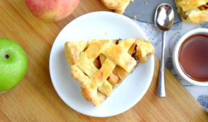 This homemade apple pie recipe delivers a delicate balance of flavor and texture, which make every bite blissful. The pie crust is flaky and buttery, and the filling is gooey, sweet and yet still has some slight crunch pieces.