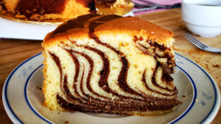 Marble cake featured image