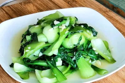 Stir fry Chinese vegetables - serve