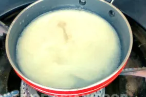 mango sticjy rice - make the sauce