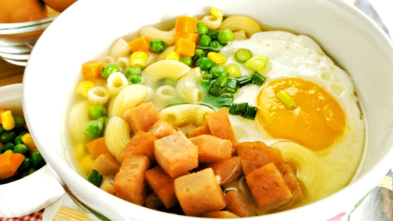 Macaroni soup featured image