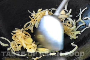 Hunan beef - onion and garlic