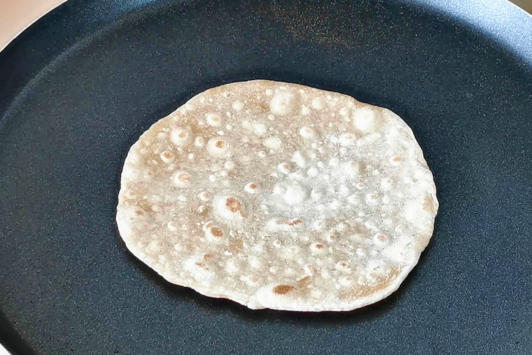 chapati on tawa