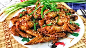 Coca-cola chicken 可乐鸡 is a Chinese style braised chicken with Coca-Cola. Absolutely delicious with Coke concentrate into thick gravy.