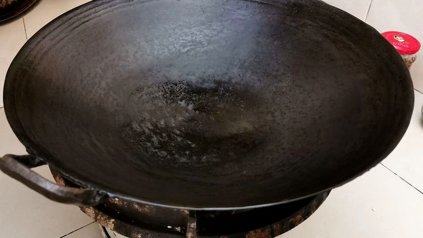 How to season a wok- simple that works!