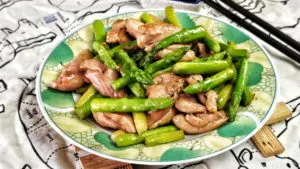 asparagus chicken stir-fry featured image