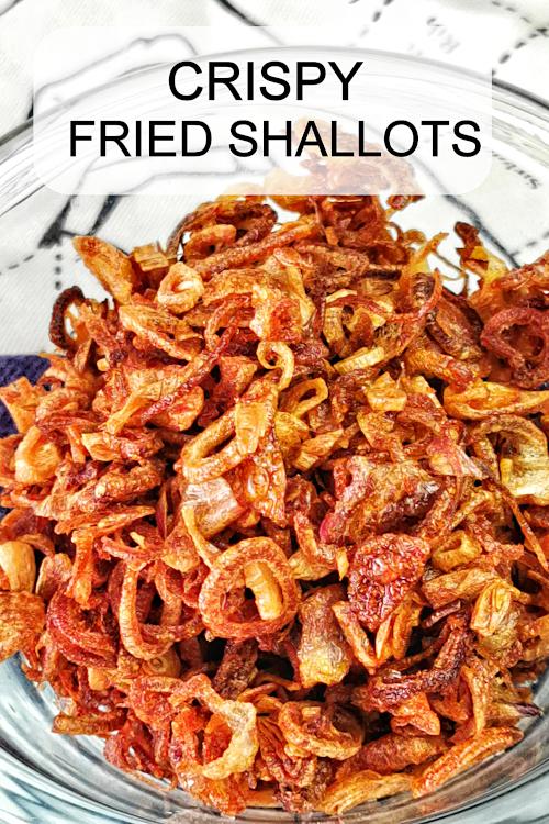 Try this crispy fried shallots recipe. Best as the toppings for noodles, congee, rice and stir-fried dishes. The shallots oil is just incredibly aromatic.