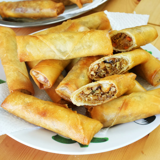 How to Make the Best Chinese Spring Rolls at Home