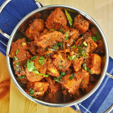 Bombay potatoes (Bombay Aloo) - easy Indian vegan recipe
