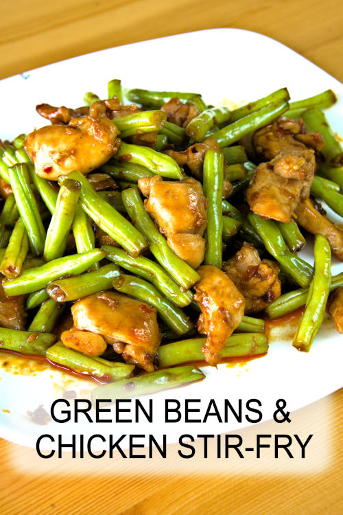 A green beans and chicken stir-fry seasoned with a mix of Cantonese and Sichuan flavor. Its unique spicy flavor is absolutely amazing.