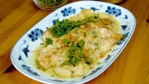 creamy garlic chicken featured image