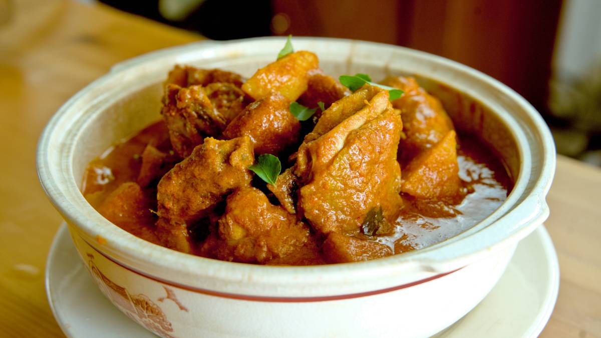 Malaysian Curry Chicken (kari ayam) - Best curry recipe