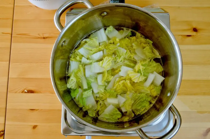 How to make Chinese cabbage soup