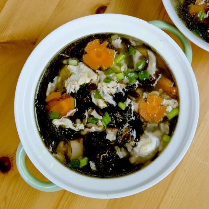 Seaweed egg drop soup square