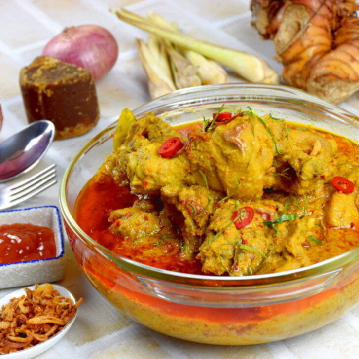 kapitan chicken (Nyonya chicken curry) feature image