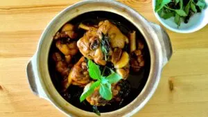 three cups chicken 2024 (1) featured image