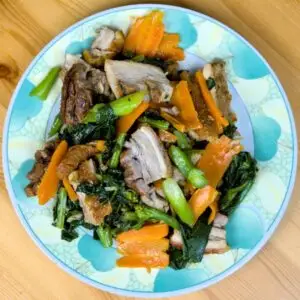 stir-fried gailan with roast pork image (19) square