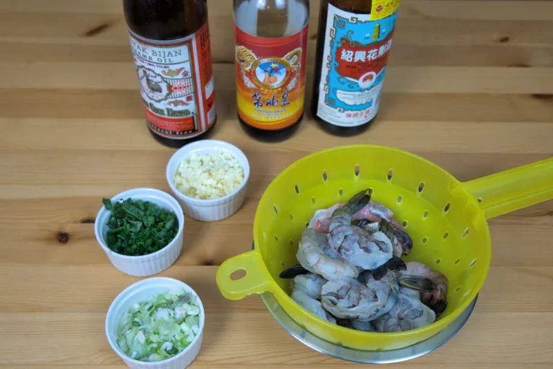 What You Need for Garlic Shrimp with Rice