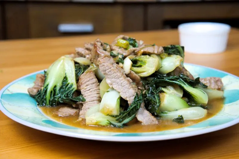 beef stir-fry with bok choy