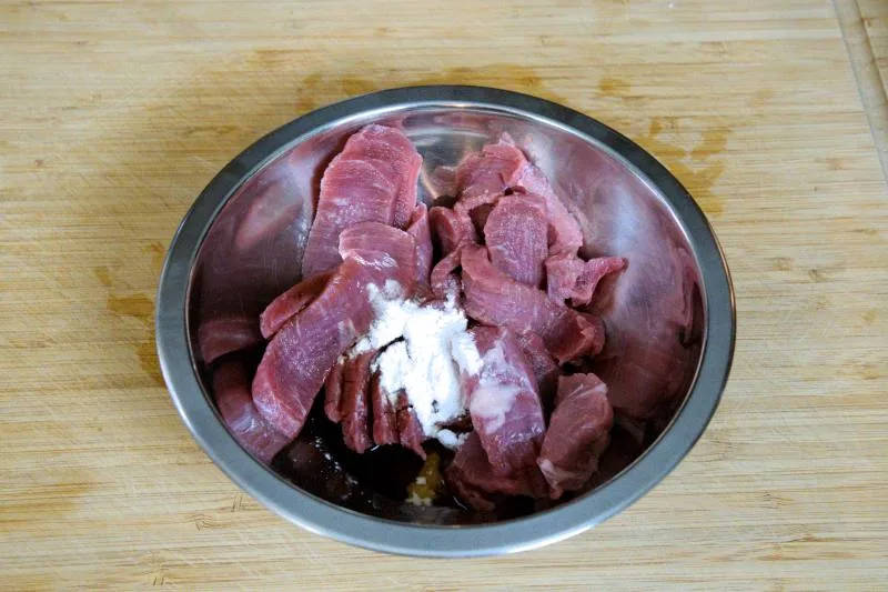 beef stir-fry with bok choy