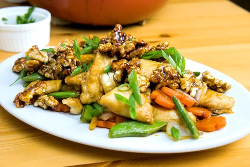 chinese walnut chicken