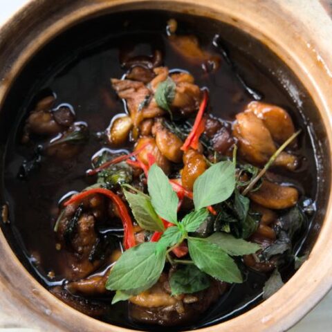 Three cup chicken (14) 800