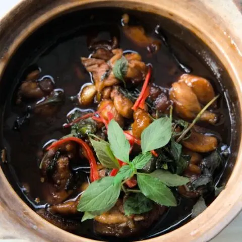 Three cup chicken (14) 800